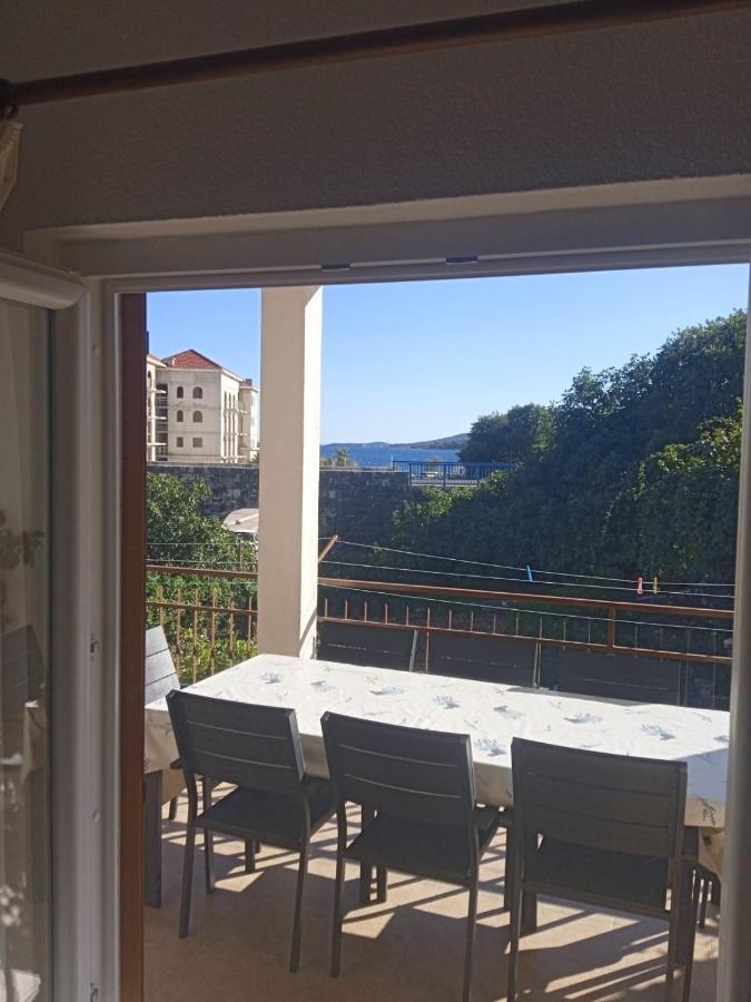 Apartman Gilan Seget Vranjica Eksteriør billede
